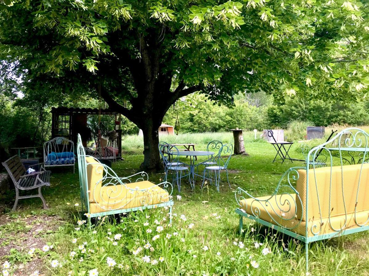 Bed and Breakfast Mas De La Pauze Reilhanette Exteriér fotografie