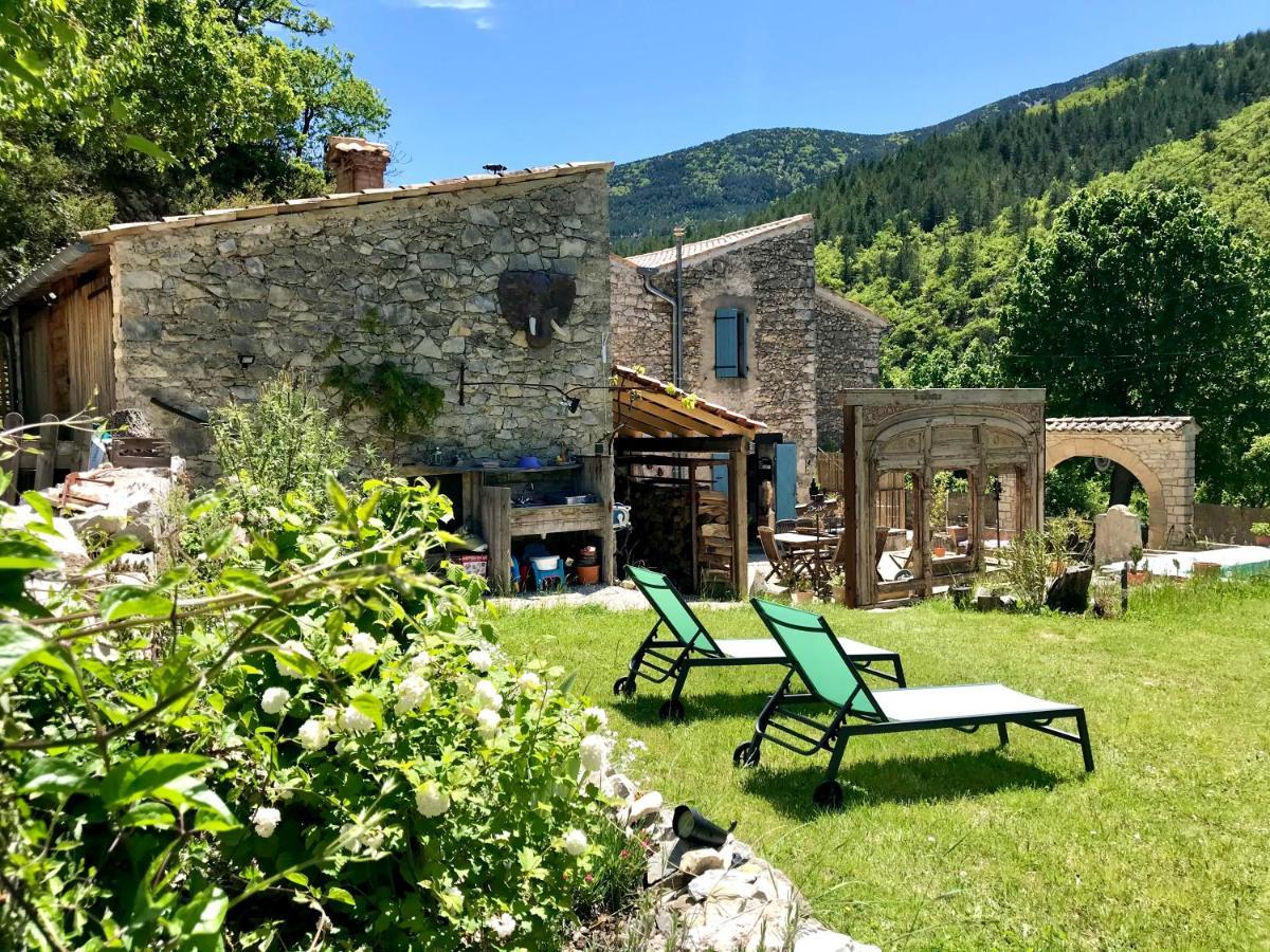 Bed and Breakfast Mas De La Pauze Reilhanette Exteriér fotografie